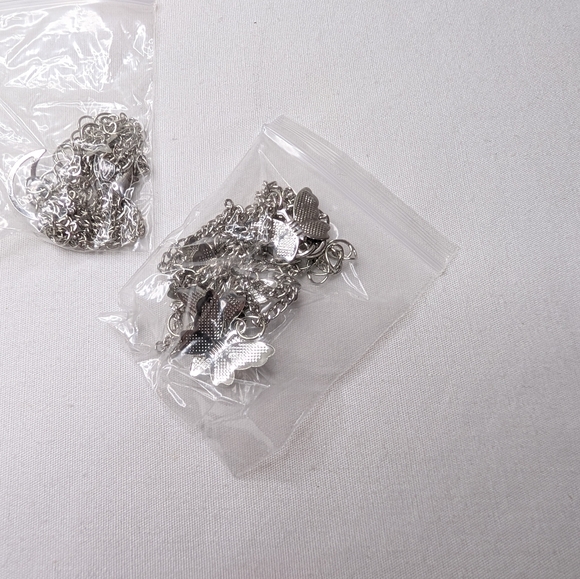 Six Pairs Silver Toned Charm Necklaces NEW - Picture 2 of 7